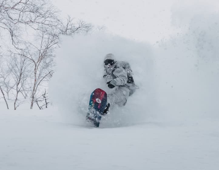 https://a.storyblok.com/f/285898/722x563/a87182f6eb/c25-swe-skistar-square-softgoods-1.jpg