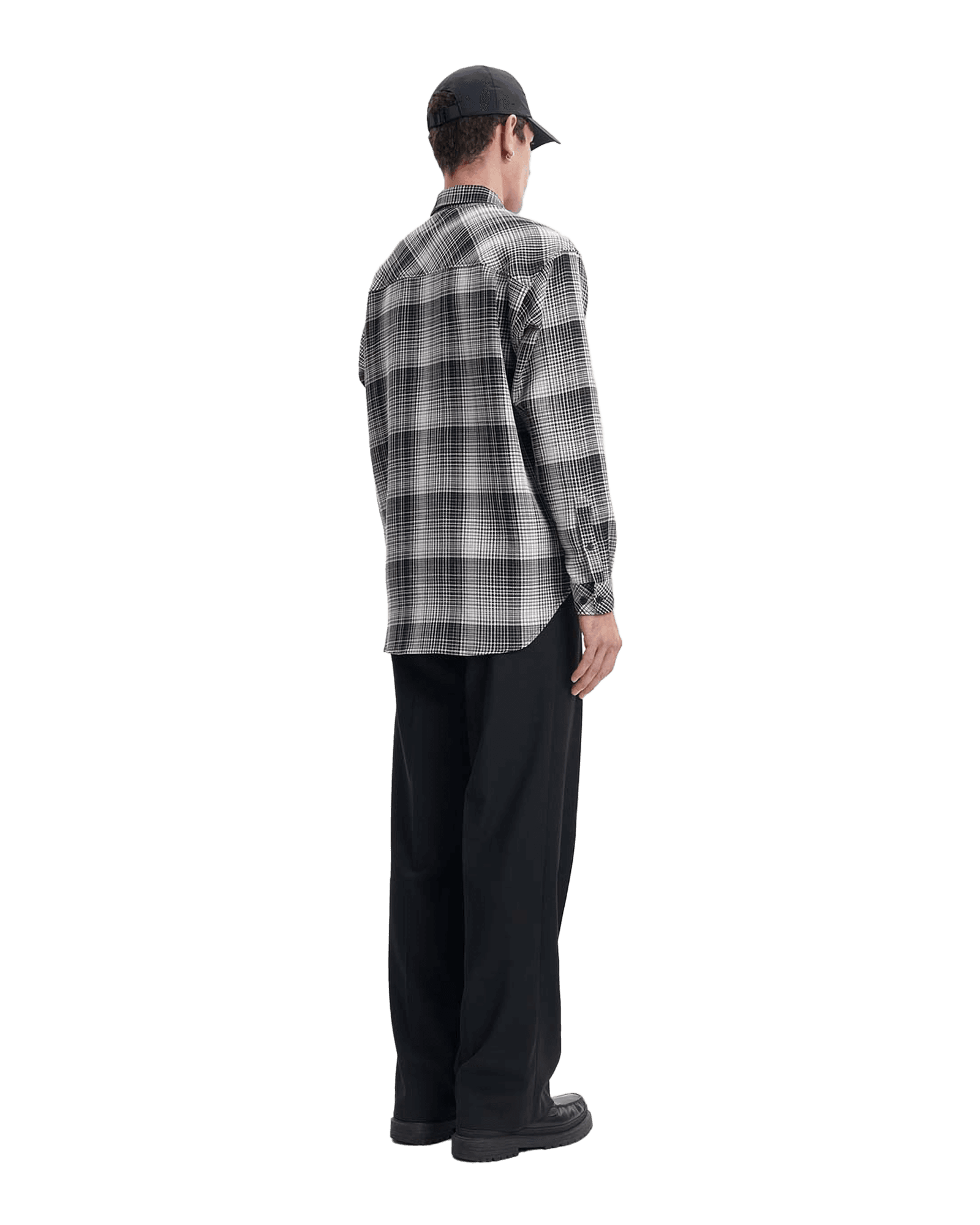 Luan U Shirt 14679 M Black Fade Ch.