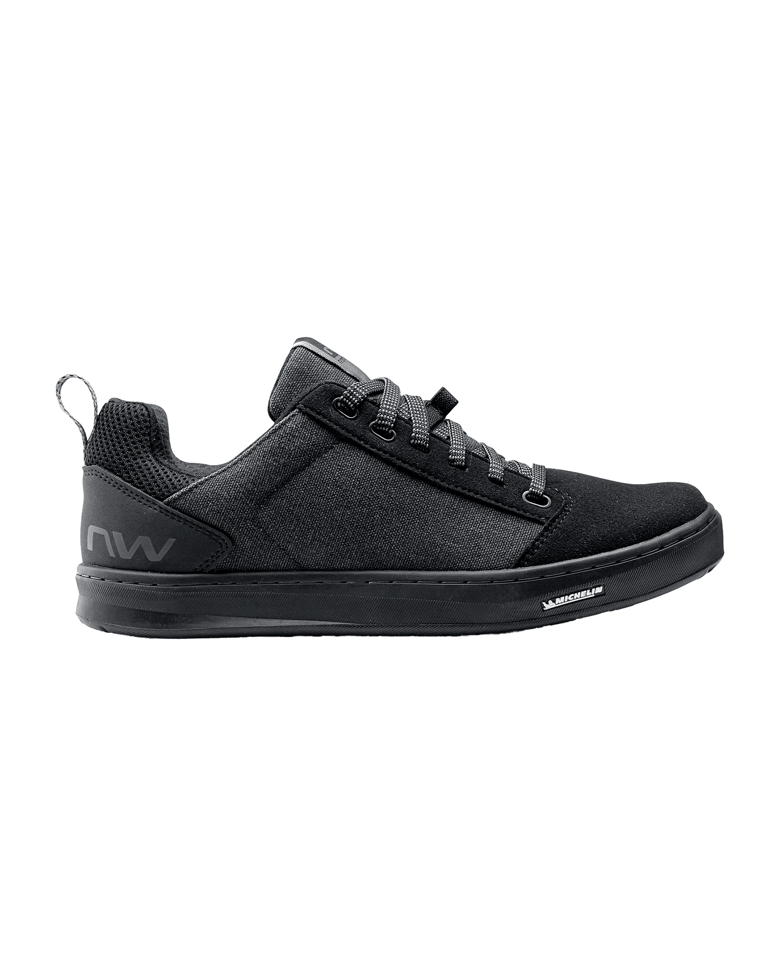 Tailwhip Black