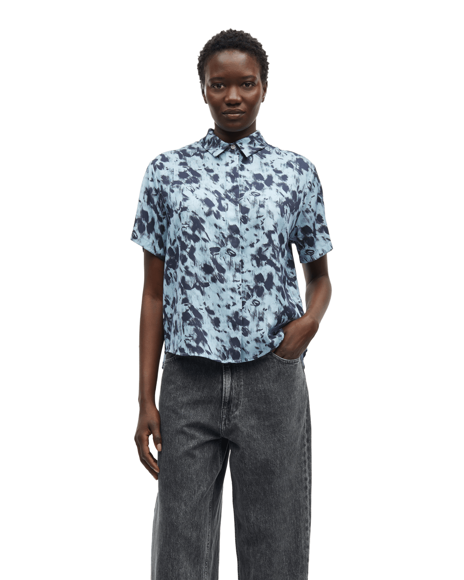 Mina S/S shirt 14028 W Blurred Flower Salute
