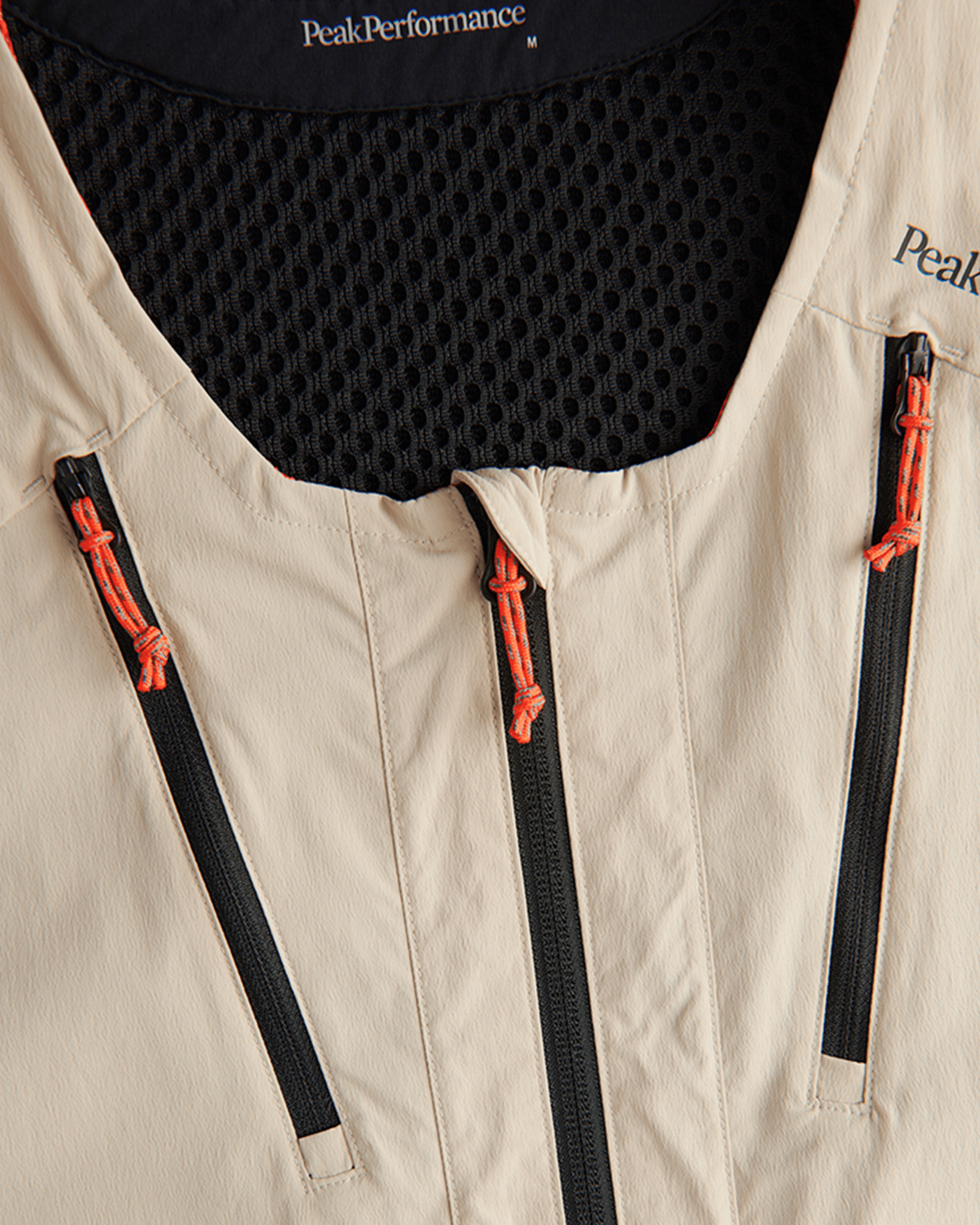 Celsian Beige/Deep Earth/Black