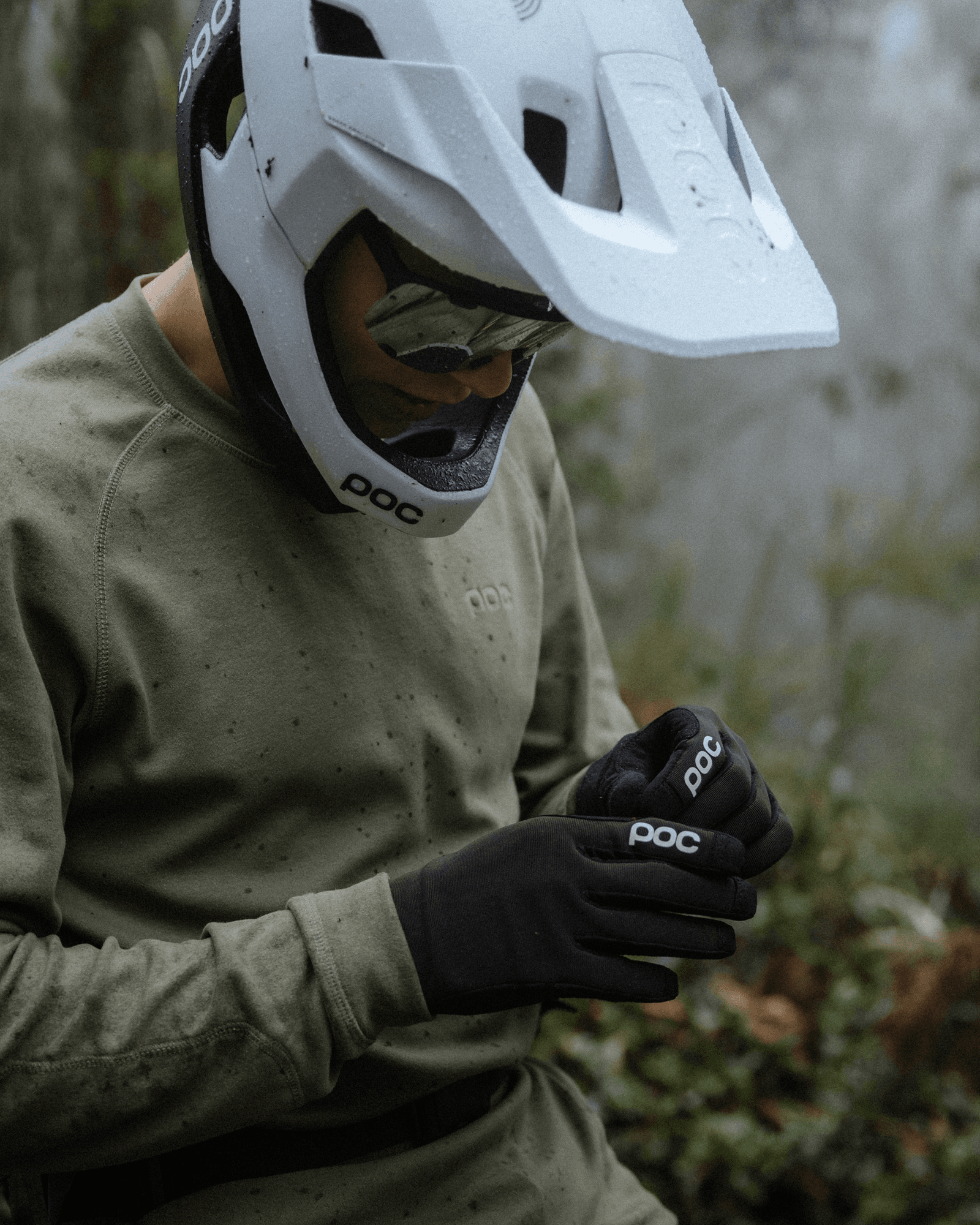 Hydrogen White/Uranium Black Matt