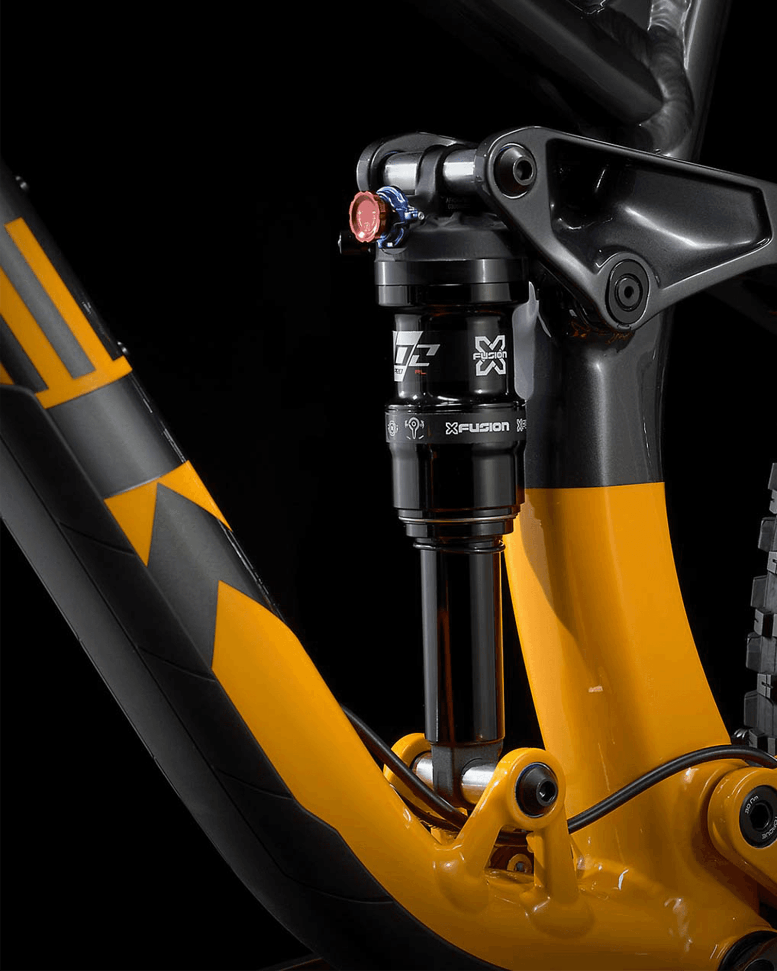 Lithium Grey/Marigold