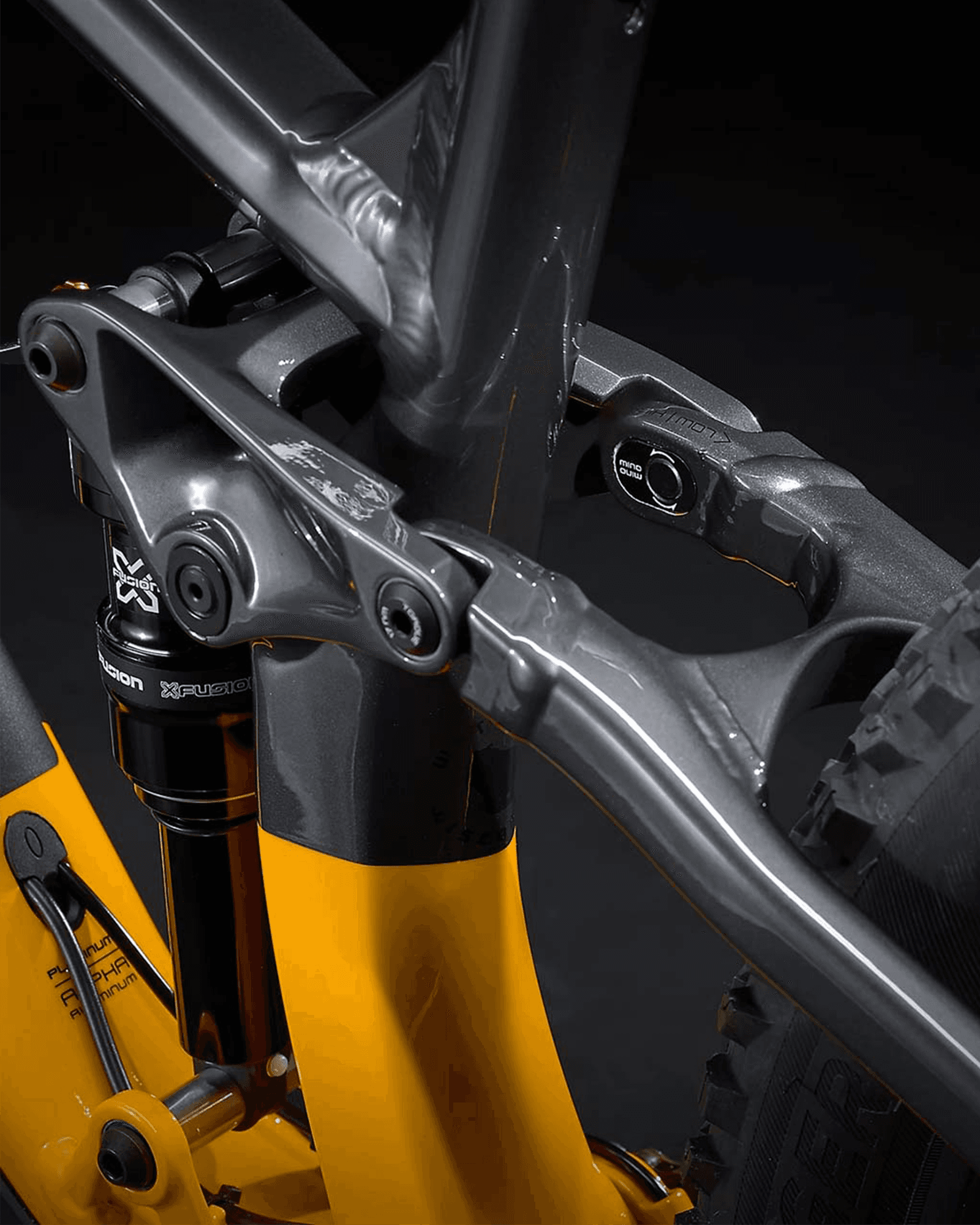 Lithium Grey/Marigold