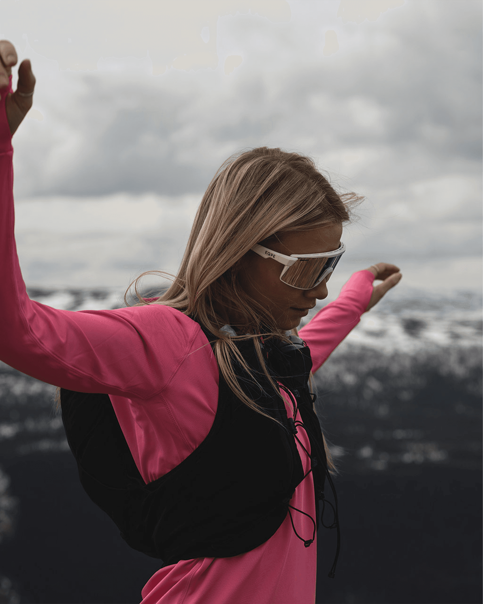 White-Smoke/Pink Multi