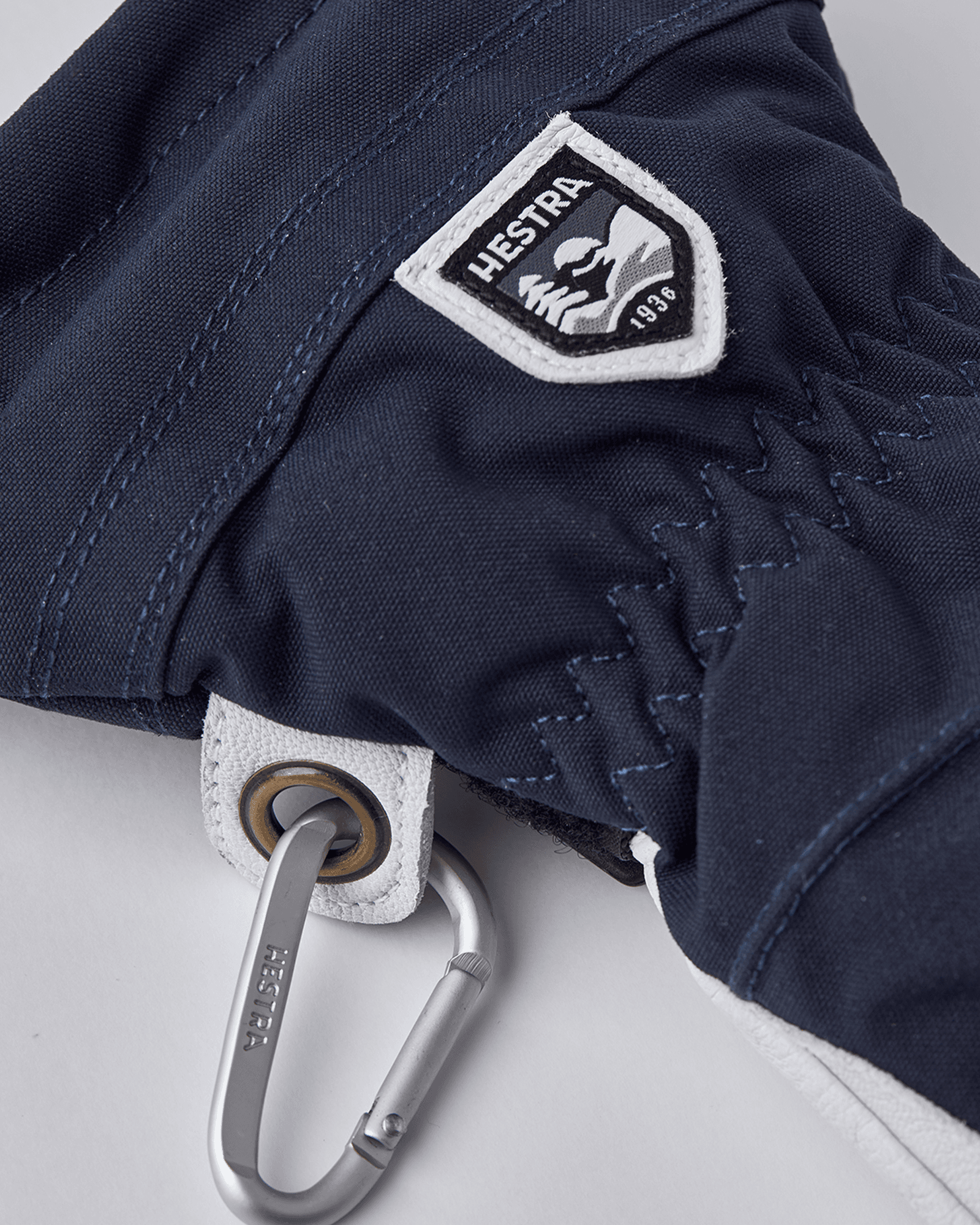 Navy/Offwhite