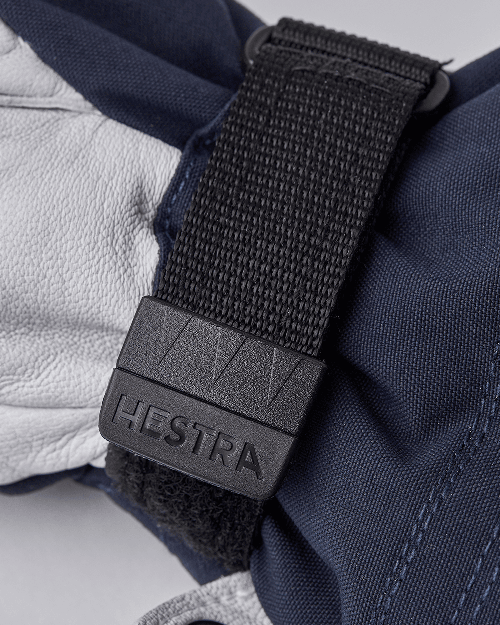 Navy/Offwhite