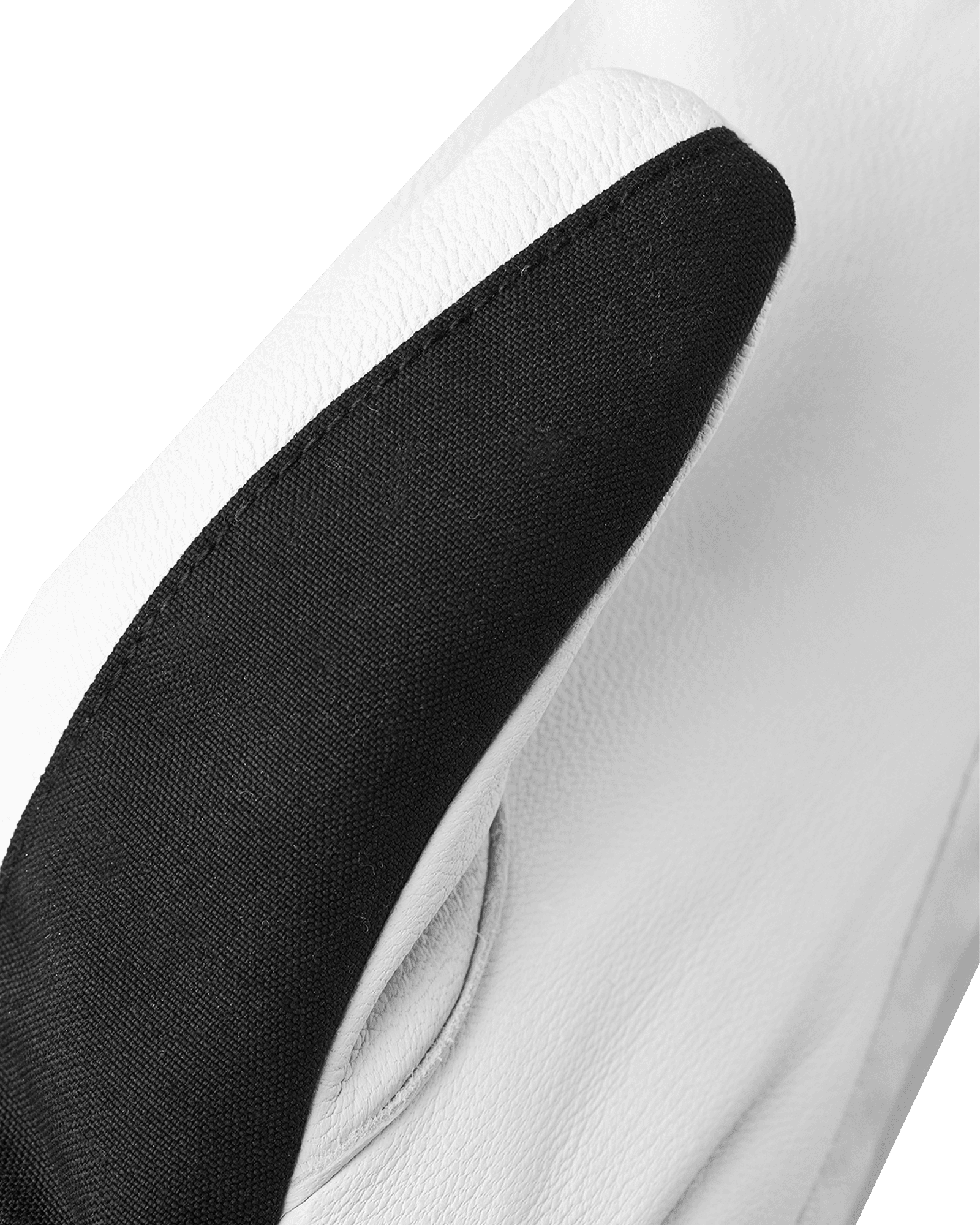 Black/Off White