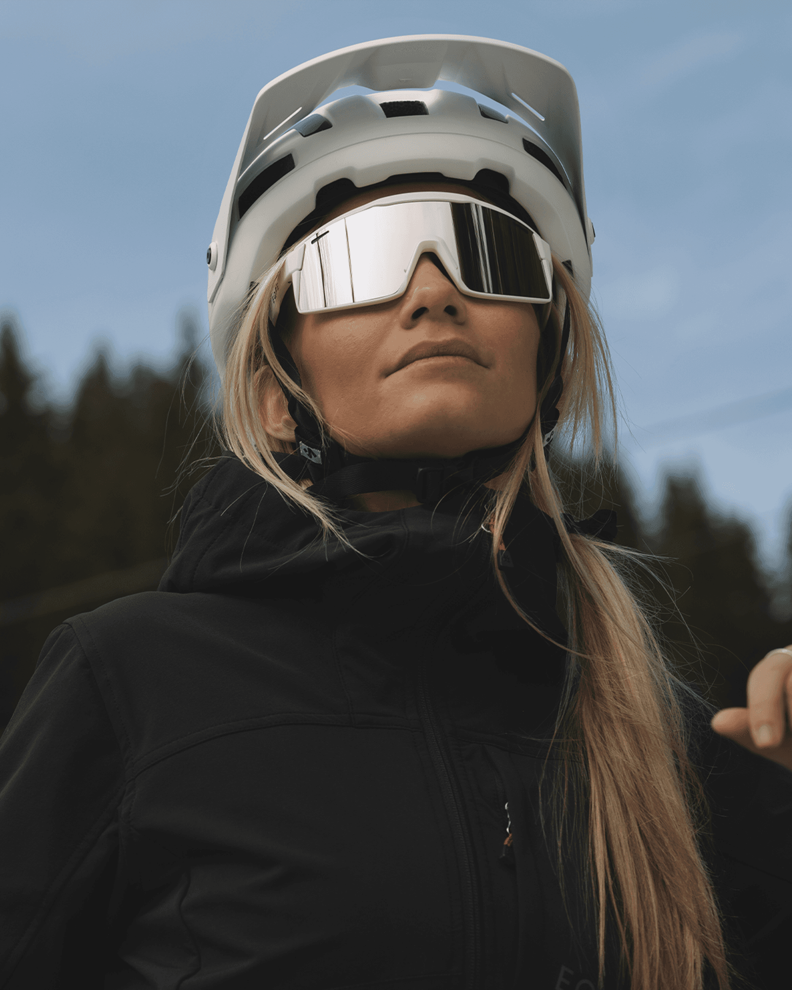 White-Smoke/Pink Multi