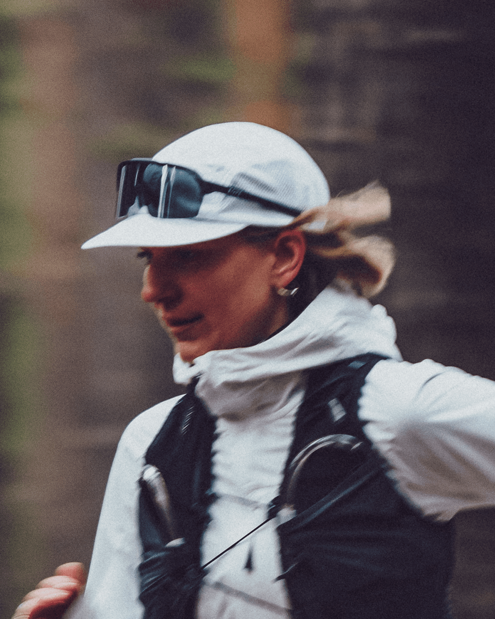 Black-Smoke / Blue Multi