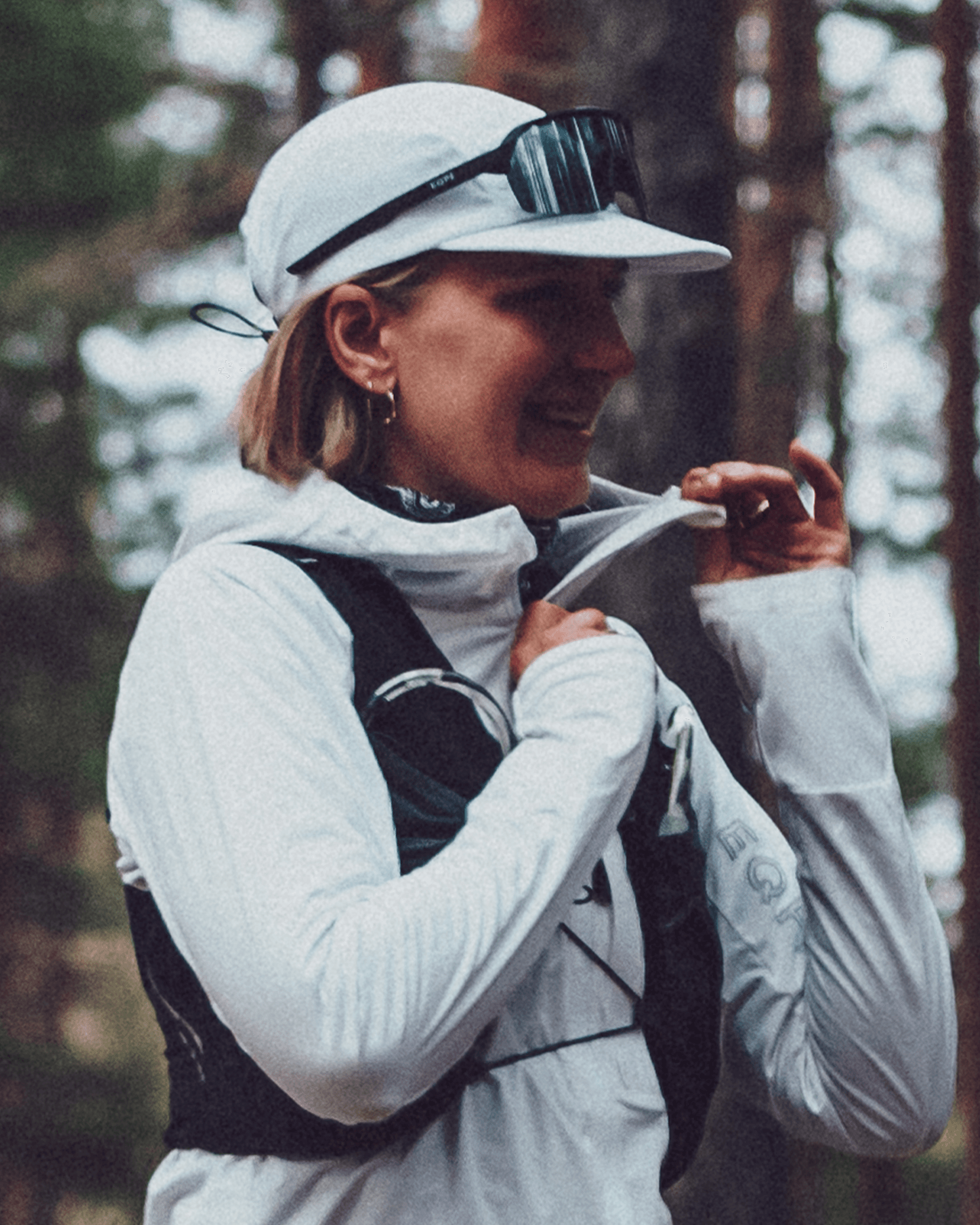 Black-Smoke / Blue Multi