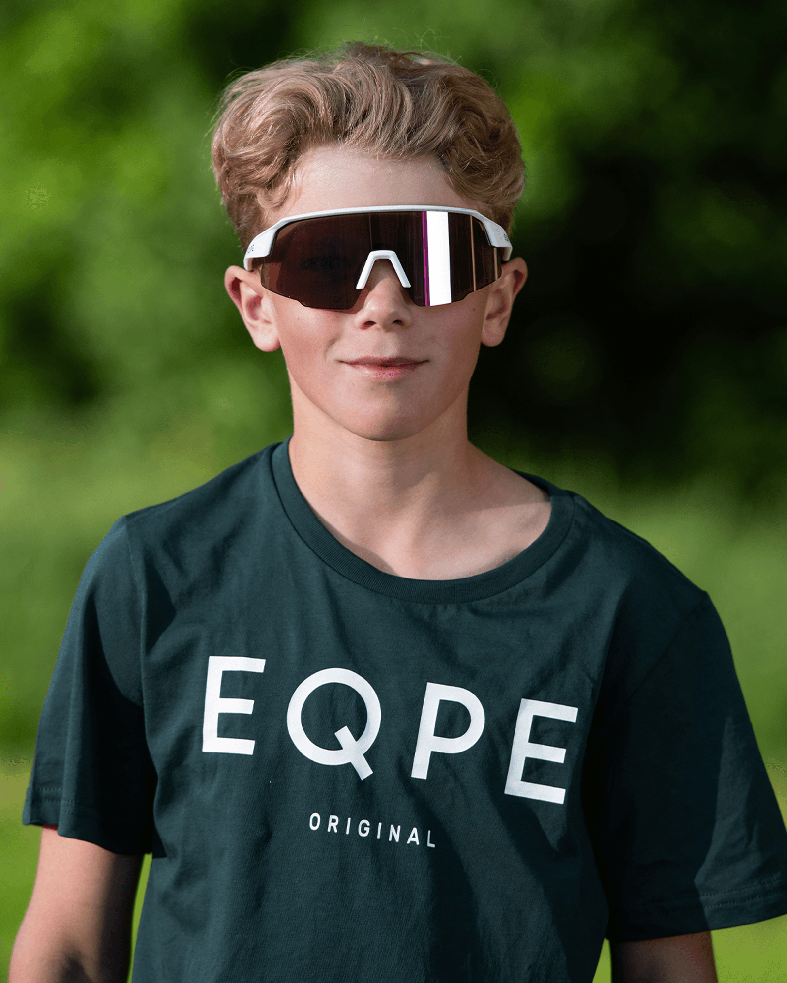 White-Brown / Pink Multi