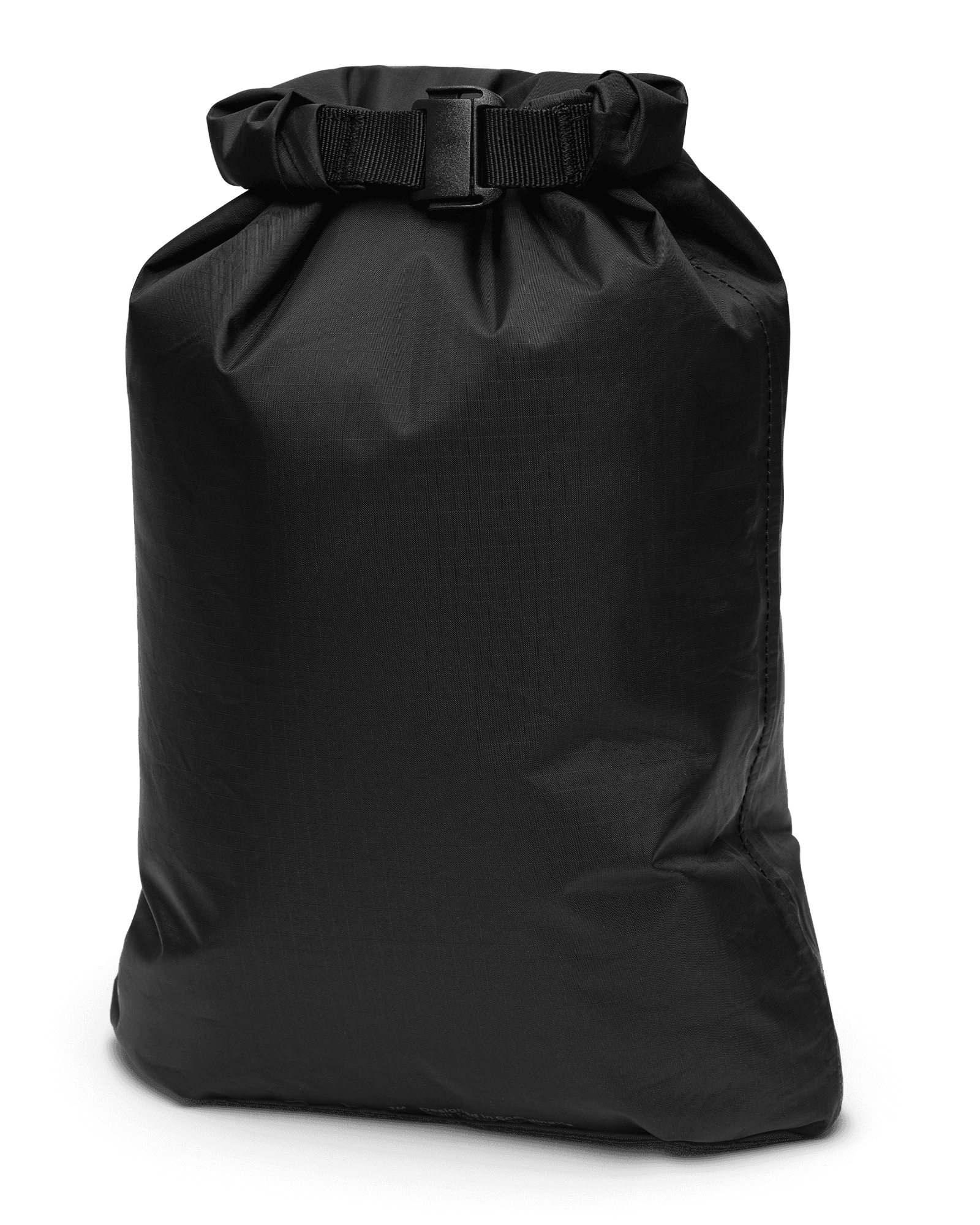 Essential Drybag 8L Black Out