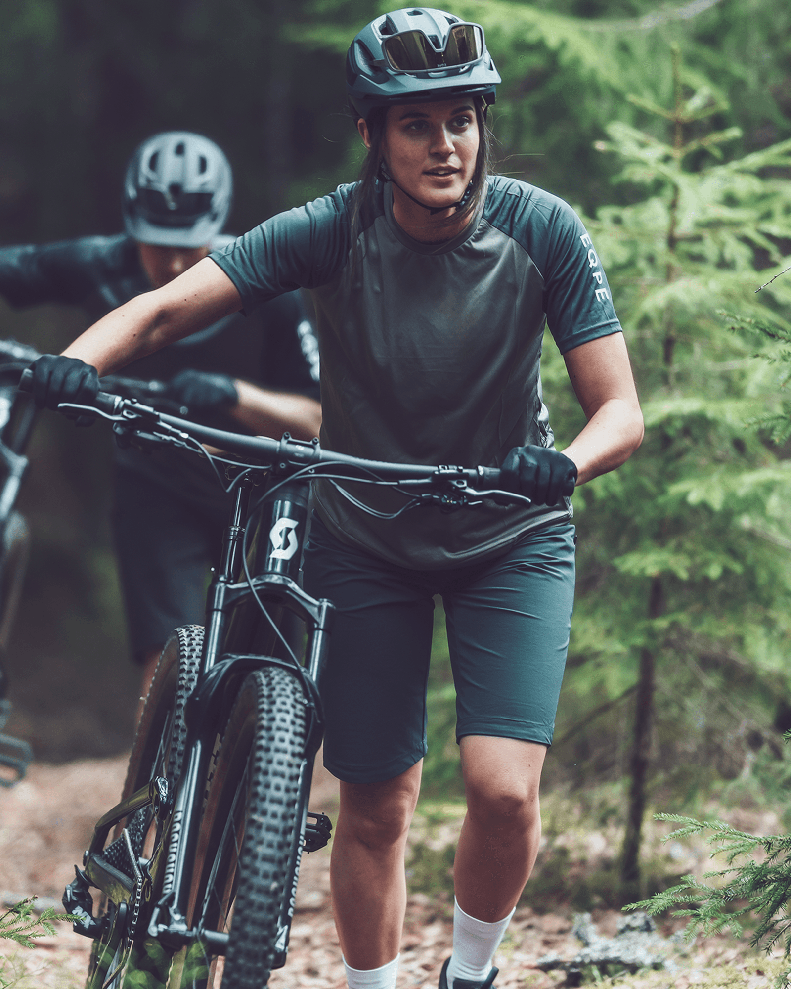 Deep Forest Green