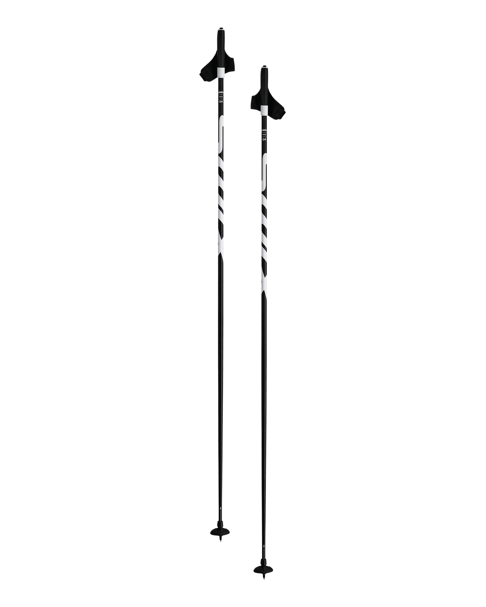 Q4 Pole Black