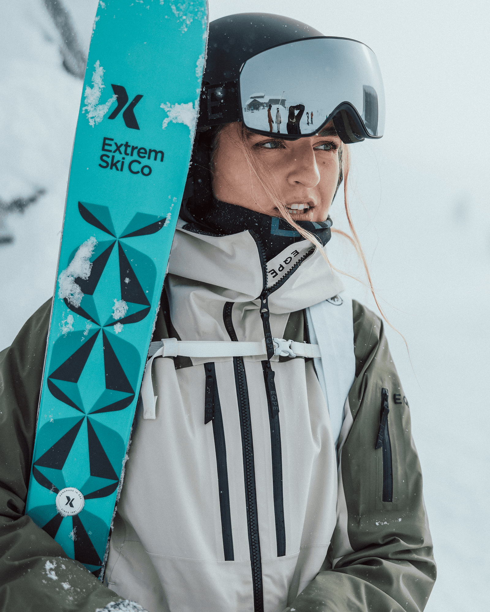 Limestone/Lichen Green