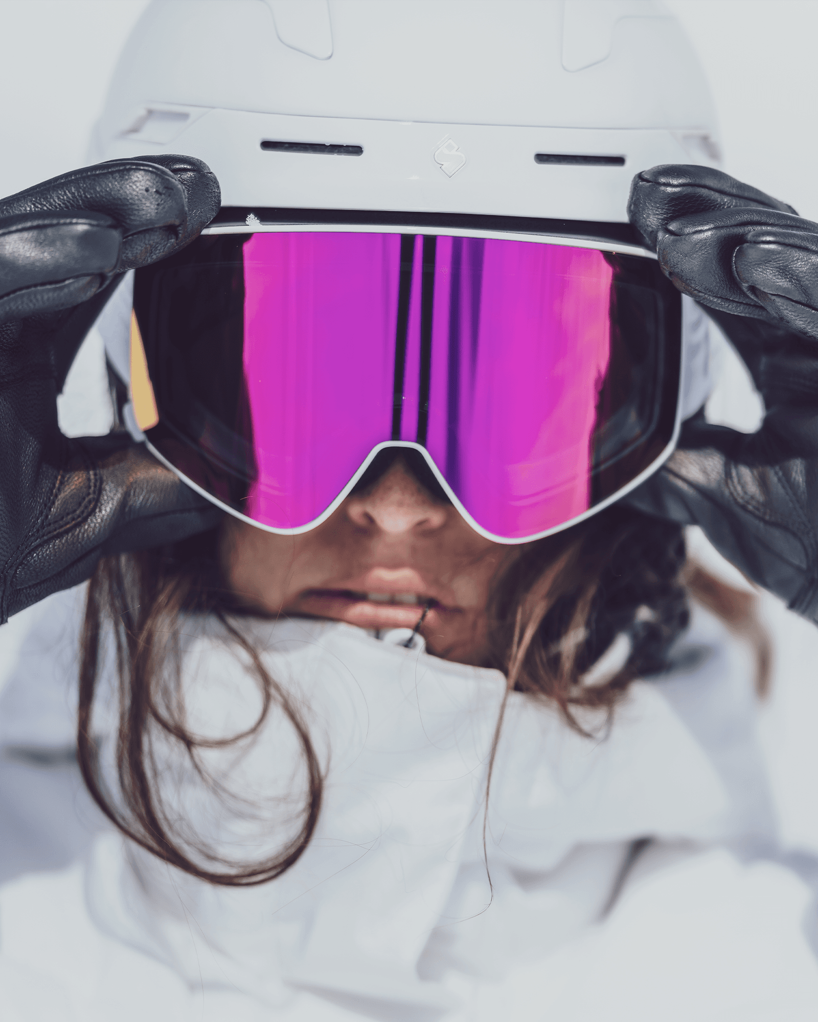 Bright White-Smoke/Pink Multi + Clear Pink