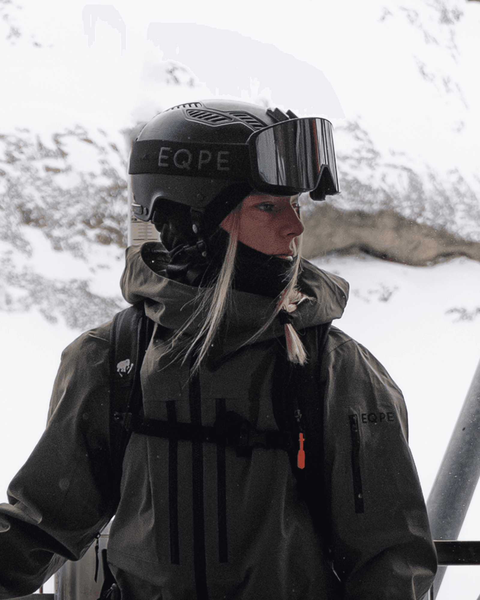 Deep Black-Smoke/Silver Mirror